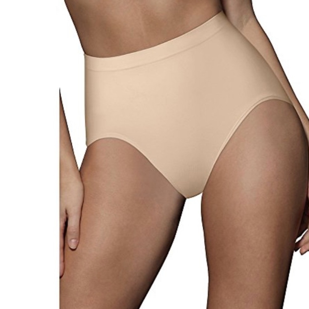 Bali womens Shaping Ultra Control Dfx204 shapewear briefs in Soft Taupe Large